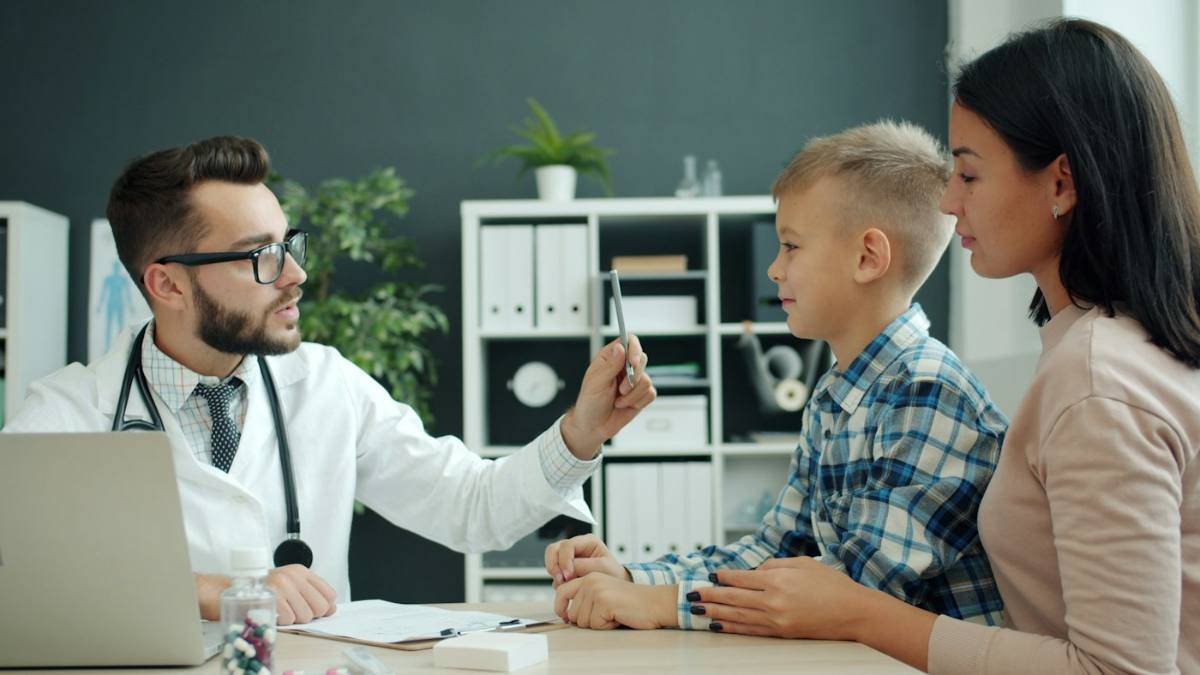 Plano de saúde para crianças em Curitiba: como incluir o bebê e o filho
